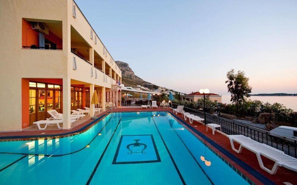 Hotel Philoxenia 마소우리 외부 사진